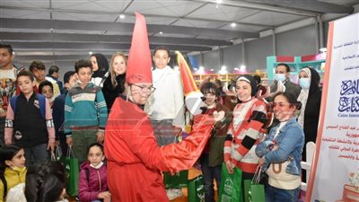 «معرض الكتاب» يستقبل أطفال السجينات بهدف َإدماجهم بشكل طبيعي فى المجتمع 