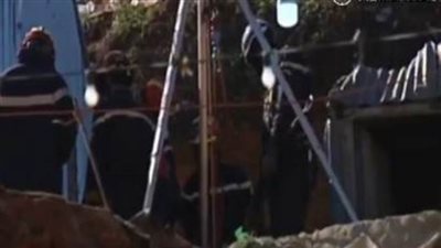  بث مباشر.. أقل من مترين ورجال الإنقاذ يصلون إلى 