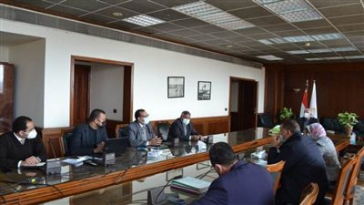 وزير الرى يتابع اللمسات النهائية للائحة التنفيذية لقانون الموارد المائية والري الجديد