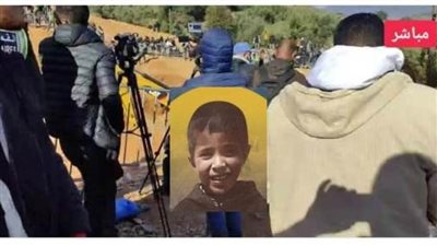 بث مباشر.. لحظات من الترقب والخوف.. في انتظار خروج الأبطال الثلاثة و