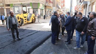 محافظ المنوفية يتفقد أعمال رصف وتطوير شوارع قويسنا
