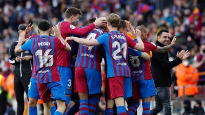 برشلونة يخطف الديربي من أتلتيكو مدريد ويعود لسباق الليجا