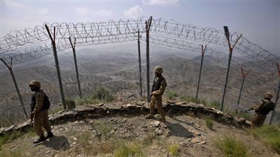 مقتل 5 جنود باكستانيين بإطلاق نار من أفغانستان.. وإسلام آباد توجه طلبا لحكومة 