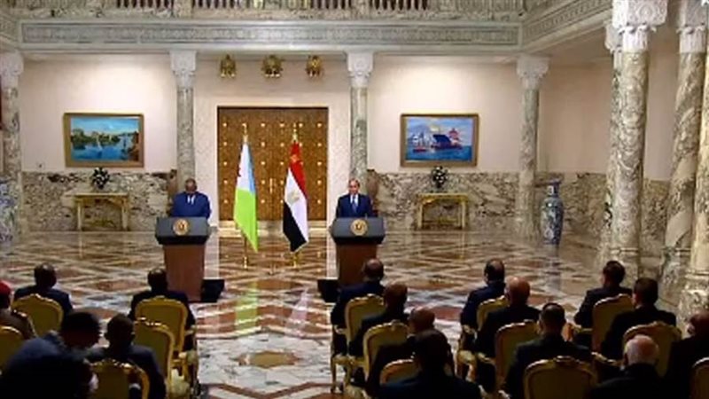 مؤتمر صحفى للرئيس