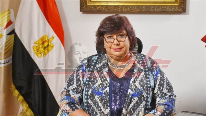 الدكتورة إيناس عبد