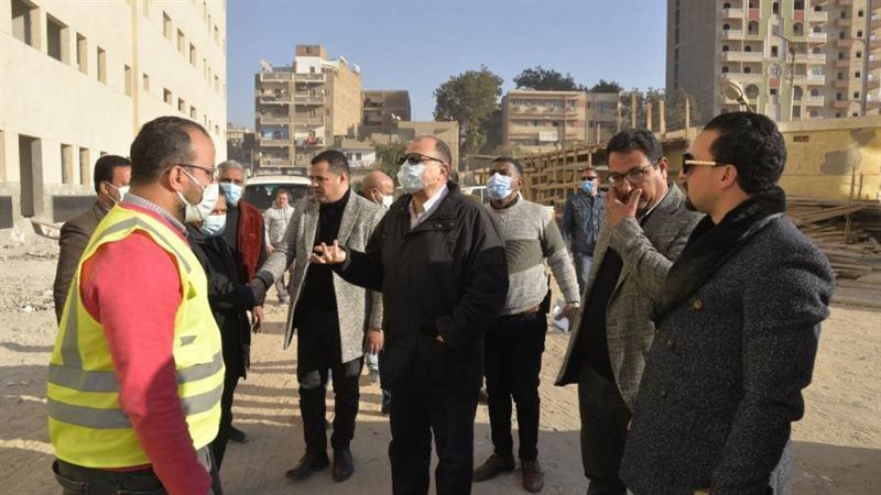 محافظ أسيوط يواصل