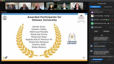 فريق علمى مصرى يحقق لقب أفضل علماء بالتعليم الصيدلى لعام 2021