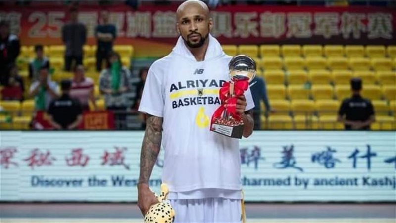 الأمريكي ديواريك