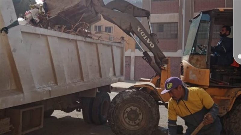 أعمال نظافة فى جنوب