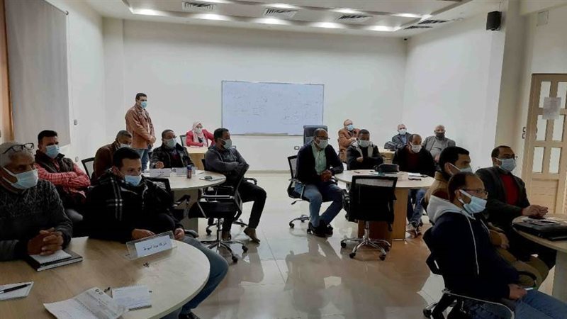 من جانب المشاركه