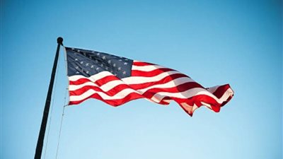 هبوط الأسهم الأمريكية وارتفاع أسعار النفط على خلفية التوتر حول أوكرانيا