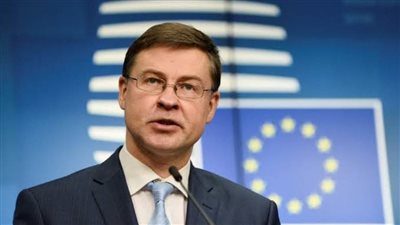 رئيس المفوضية الأوروبية: عقوبات أوروبية رادعة ضد روسيا في حال العدوان على أوكرانيا