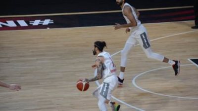 اتحاد السلة: إيقاف مسؤول صفحات السوشيال وإحالته للتحقيق.. والمجلس يؤكد دعمه للزمالك