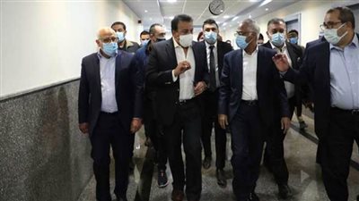 وزير التعليم العالي ومحافظ بورسعيد يتفقدان مستشفى جامعة بورسعيد