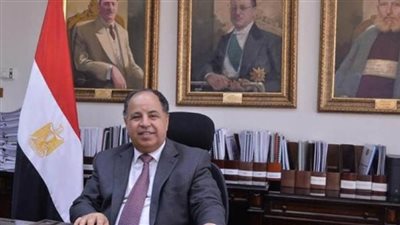 وزير المالية يستعرض جهود الحوكمة الرقابية بالمنافذ الجمركية خلال 2021