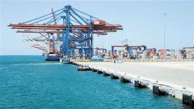  المنطقة الاقتصادية لقناة السويس: ميناء العريش يواصل تصدير الأسمنت الأبيض إلى روسيا