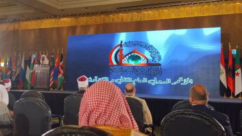 الدكتور عبد اللطيف