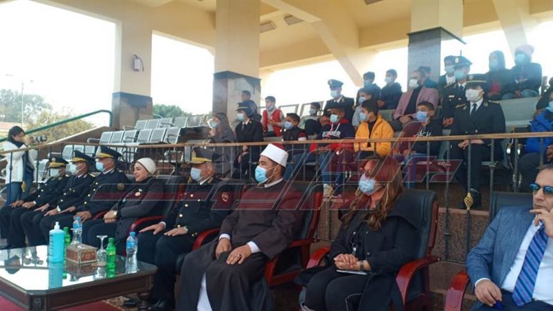 خلال الزيارة