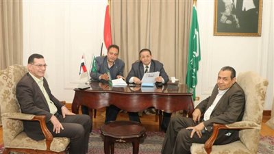 لليوم الثاني.. اللجنة المشرفة على انتخابات رئاسة الوفد تواصل عملها