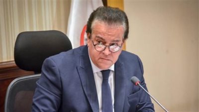 وزير التعليم العالي يصدر قرارًا بإغلاق كيان وهمي بالفيوم لممارسته أنشطة تعليمية دون ترخيص