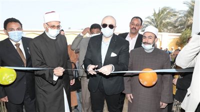 محافظ بني سويف يفتتح معهد منيل موسى الابتدائي الأزهري