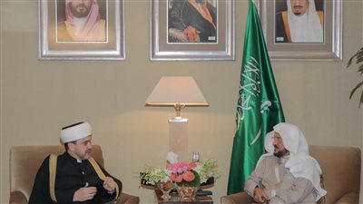 وزير الدعوة والإرشاد السعودي يلتقي نائب رئيس الإدارة الدينية لمسلمي روسيا بالقاهرة