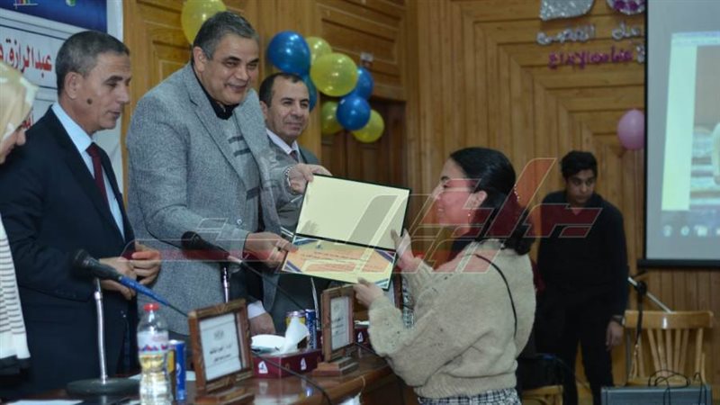 خلال اللقاء