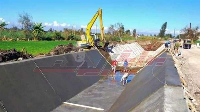 تبطين الترع