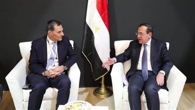 الملا يلتقي رؤساء عدد من شركات البترول العاملة بمصر 