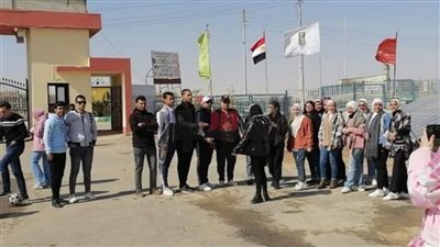 الوادي الجديد تستقبل 180 شابًا وفتاة ضمن البرنامج الرئاسي للمحافظات الحدودية