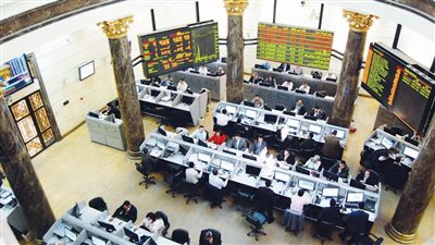 مؤشرات البورصة المصرية تتعافى مع أنباء تراجع المخاوف بشأن الأزمة الأوكرانية