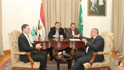 عبد السند يمامة يتقدم بأوراق ترشحه لانتخابات حزب الوفد 2022