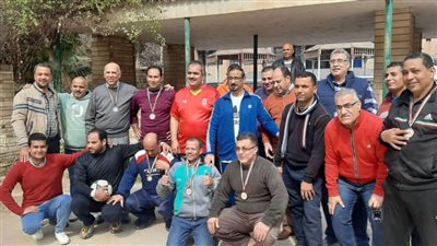 كلية تجارة بنها تنظم يوما ترفيهيا للعاملين