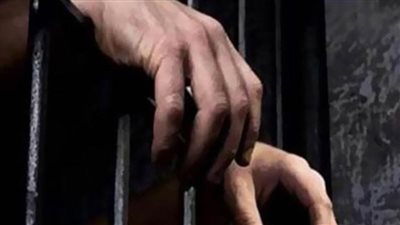 تجديد حبس عاطلين متهمين بالاتجار في المواد المخدرة ببنها