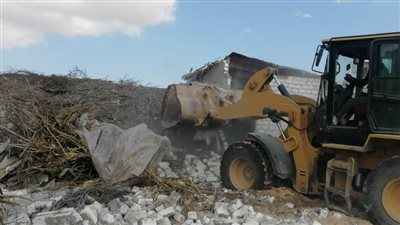 إزالة 88 حالة تعدٍ على الأراضى الزراعية و المجاري المائية بالبحيرة