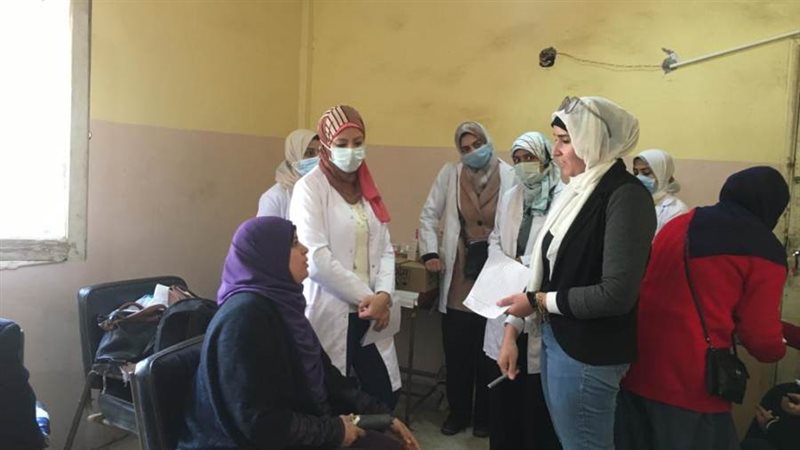 جانب من القافلة الطبية