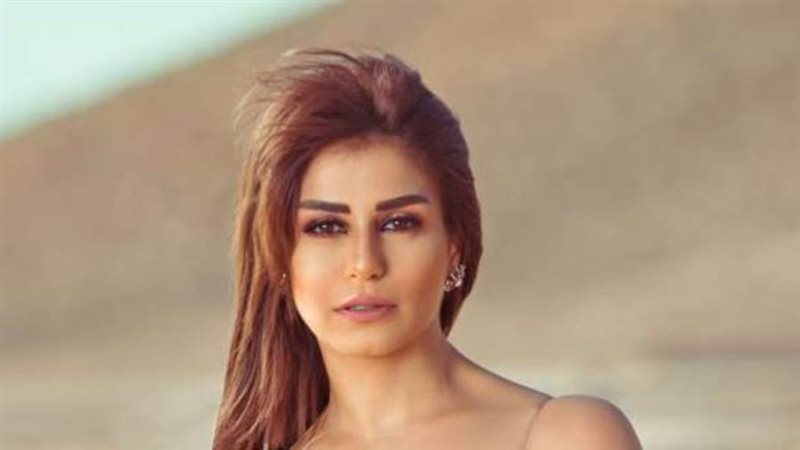 الممثلة منة فضالي