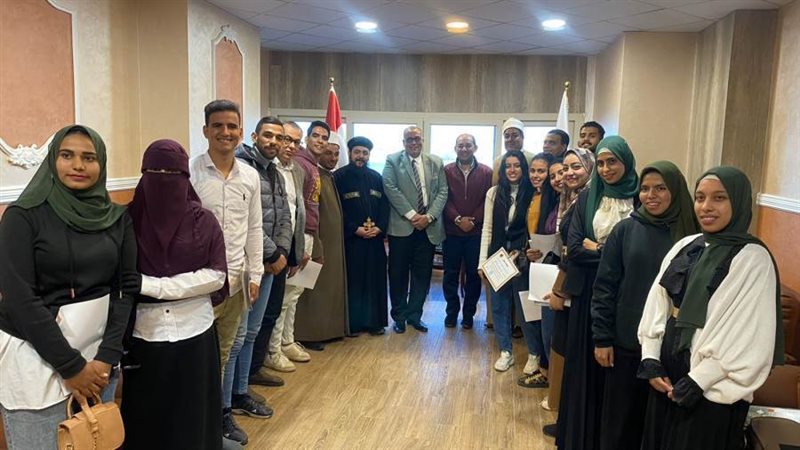 جانب من الندوه