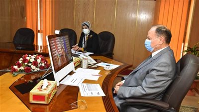 محافظ أسيوط يشارك في اجتماع متابعة ملف التعديات على الأراضي الزراعية