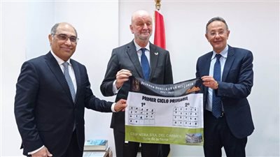 سفير إسبانيا يزور متحف الحضارة بالفسطاط