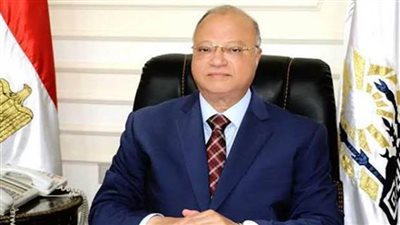 محافظ القاهرة يوزع الميداليات على فائزي الدورة الرياضية بالملاعب المفتوحة 