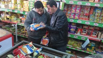 حملات رقابية لتموين الإسكندرية تسفر عن ضبط سلع تموينية مهربة