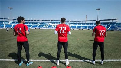 التعادل يحسم الشوط الأول بين الأهلي والهلال السوداني