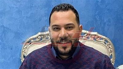 جمال البنداري يكشف تفاصيل كتابه عن تاريخ تصميم الملابس بمصر 