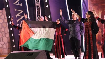 «الفلوجة الفلسطينية» تبهر جمهور مسرح فوزي فوزي بأسوان