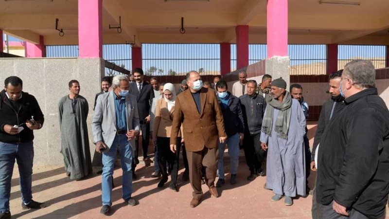 محافظ أسيوط ورئيس