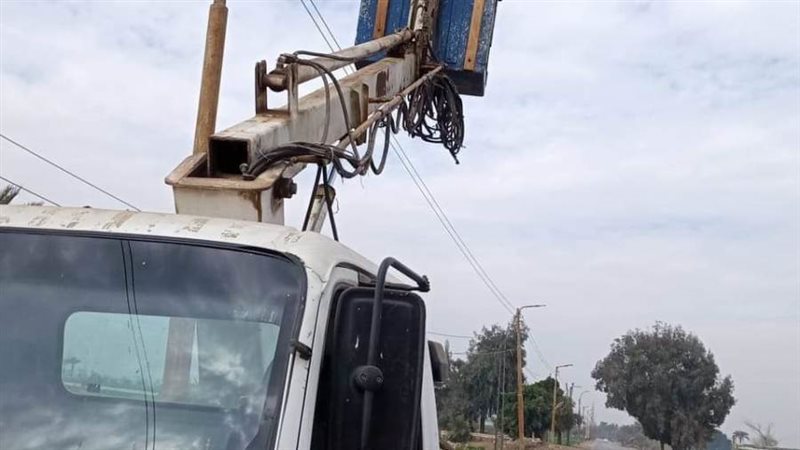 تركيب كشافات إنارة