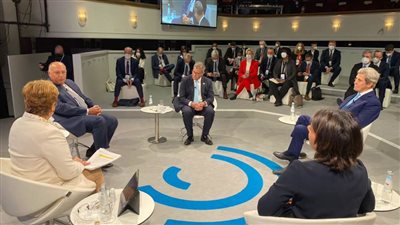 سامح شكري: تغير المُناخ يمثل أزمة عالمية ذات تداعيات غير مسبوقة