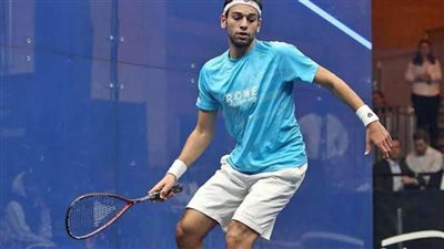 محمد الشوربجي يتأهل لنصف نهائي بطولة on fire open2022