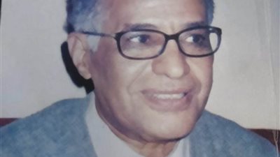 رشدي أبو الحسن ينتصر لكل ما هو  